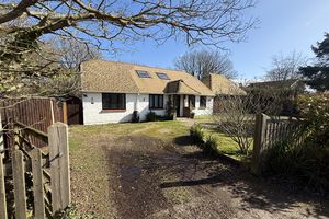 Photo 32- click for photo gallery